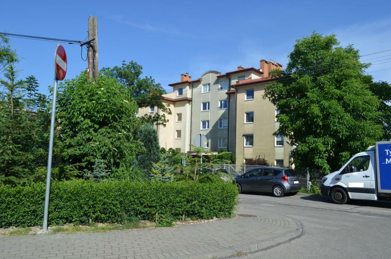 Rainbow Z Prywatnym Parkingiem Apartment Bielsko-Biała Exterior photo